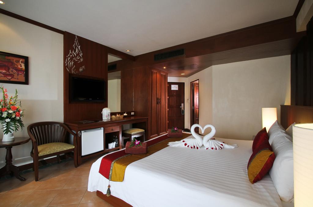 Отзывы про отдых в отеле, Baan Karonburi Resort 