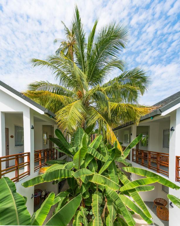 Wakacje hotelowe Malahini Kuda Bandos Północny Atol Male Malediwy