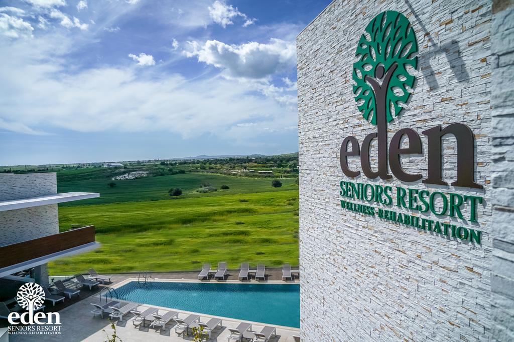 Цены в отеле Eden Resort