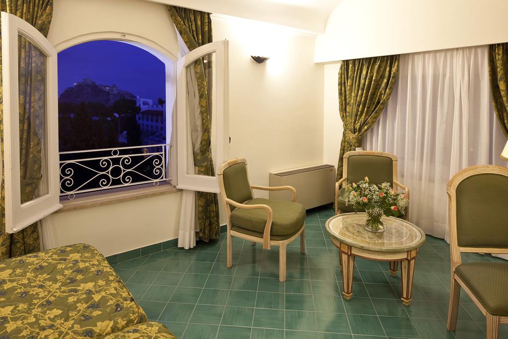 Горящие туры в отель Il Moresco Grand Hotel
