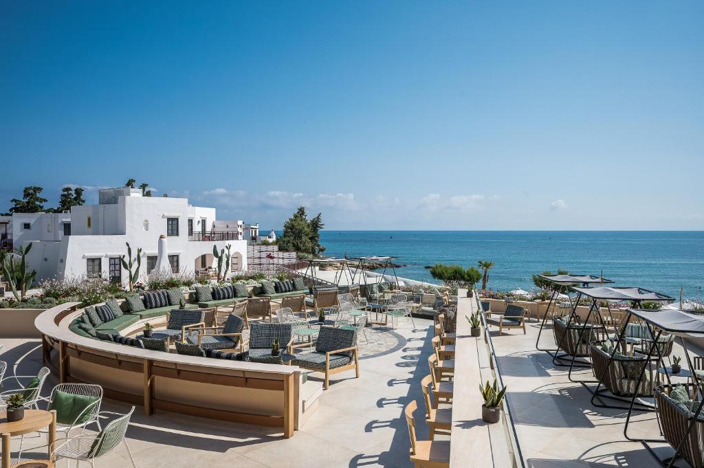 Hot tours in Hotel Creta Maris Resort Heraklion
