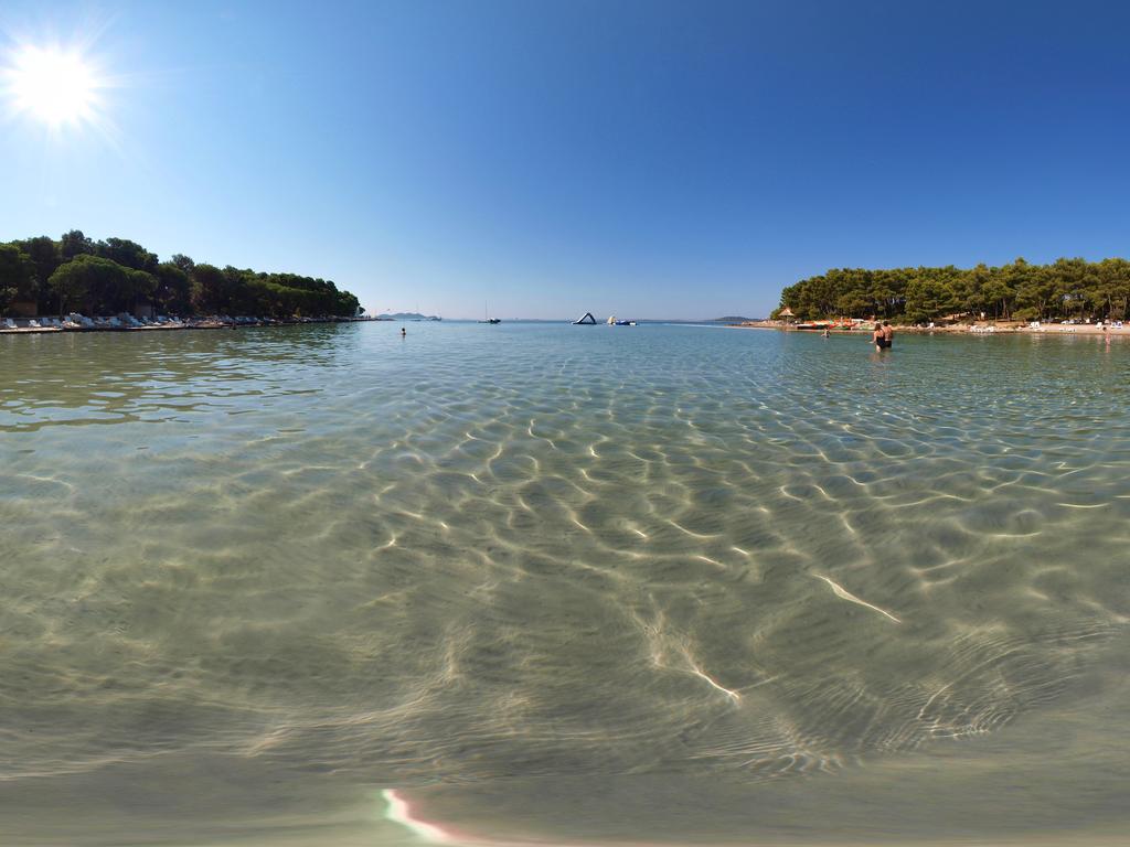 Тури в готель Pine Beach Біоград-на-Мору Хорватія