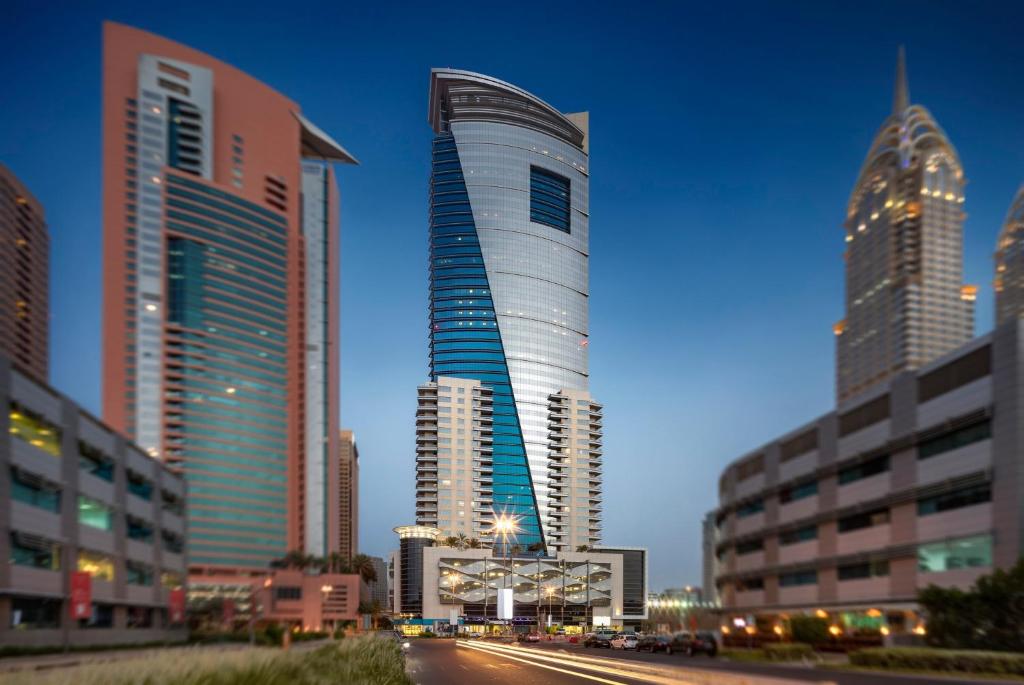 Отзывы туристов Staybridge Suites Dubai Internet City, an Ihg Hotel