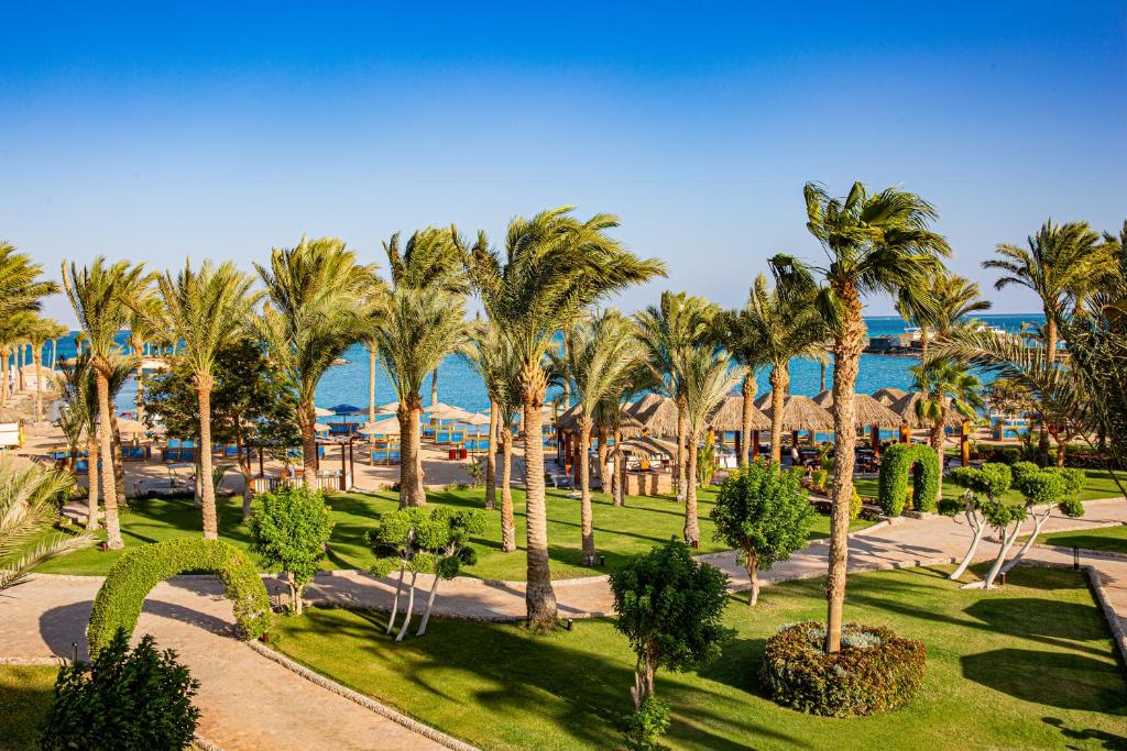 Горящие туры в отель Continental Hotel Hurghada (ex. Movenpick Resort Hurghada) Хургада Египет