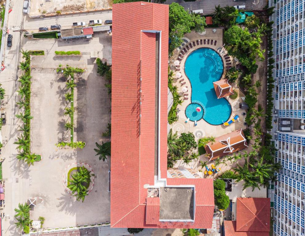 Heeton Concept Hotel Pattaya by Compass Hospitality (ex.Mercure Hotel), 4
