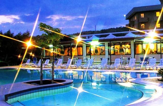 Відпочинок в готелі Hotel Residence Sciaron Капо-Ватікано