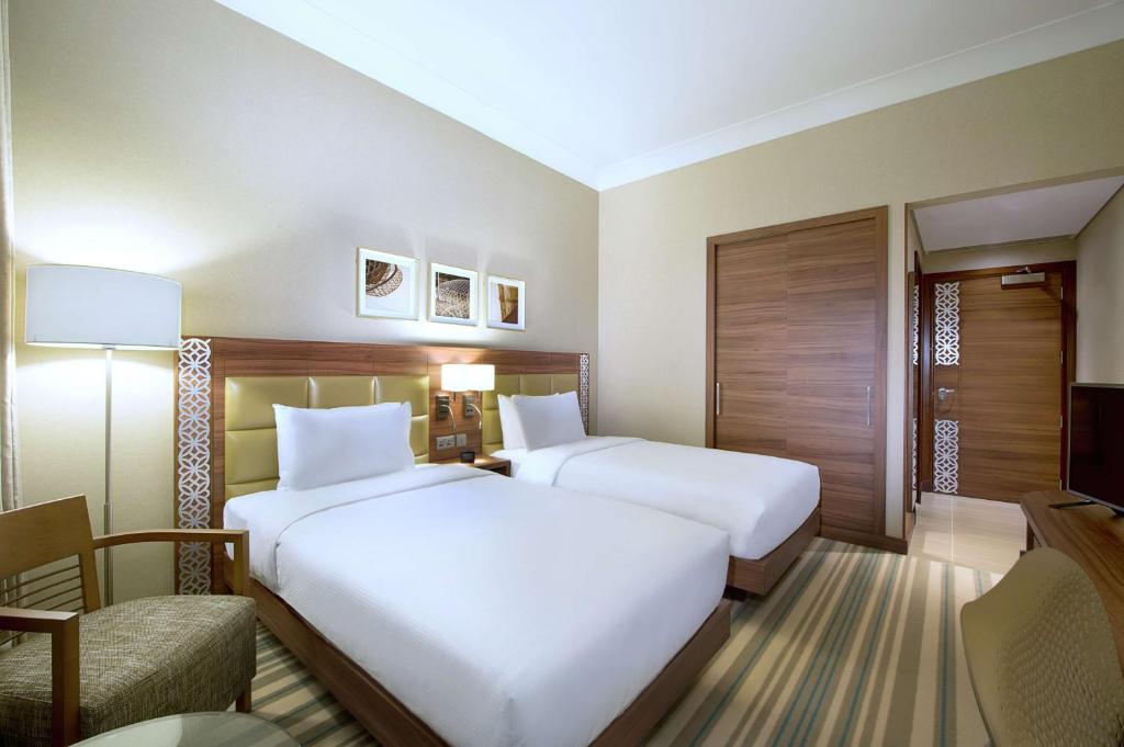 Фото готелю Hilton Garden Inn Dubai Al Mina