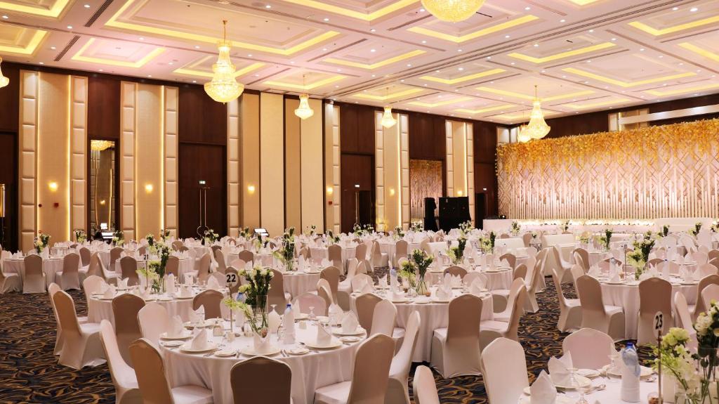Fudżajra Al Bahar Hotel & Resort (ex. Blue Diamond Alsalam) ceny