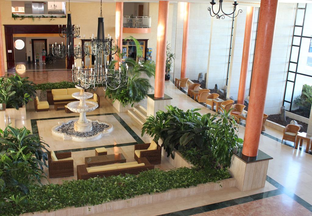 Горящие туры в отель Grand Muthu Golf Plaza Hotel & Spa Тенерифе (остров)