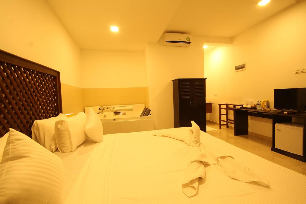 Rock Fort Beach Resort Шри-Ланка цены