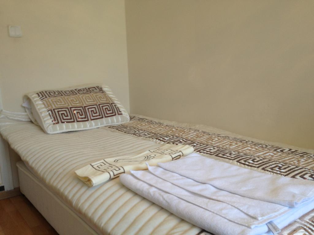 Yakut Hotel, rooms