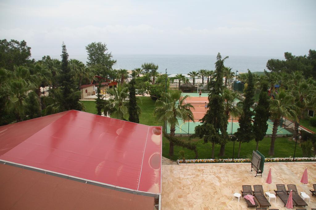Larissa Mare Beach Hotel, Кемер, Турция, фотографии туров