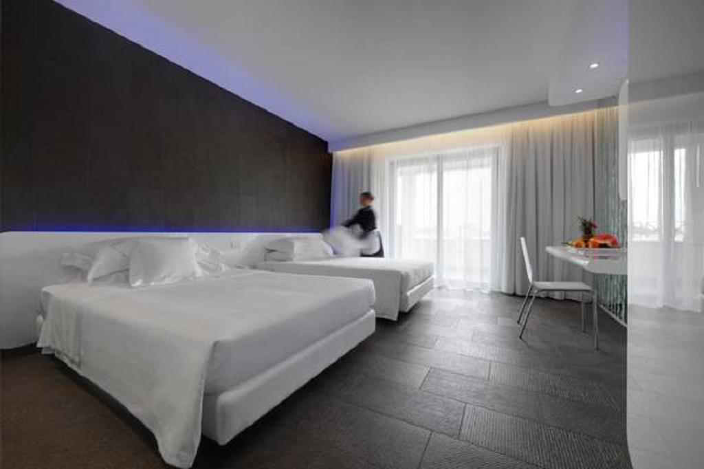 Цены в отеле Porto Ercole Resort & Spa
