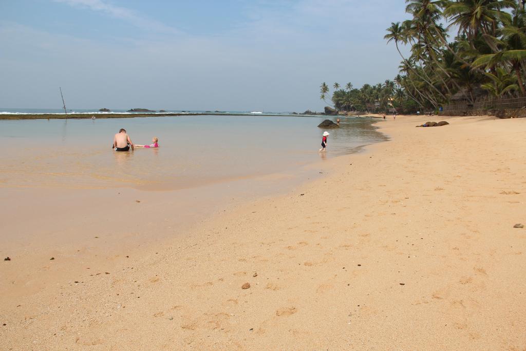 Sri Gemunu Beach Resort, Унаватуна, фотографии туров
