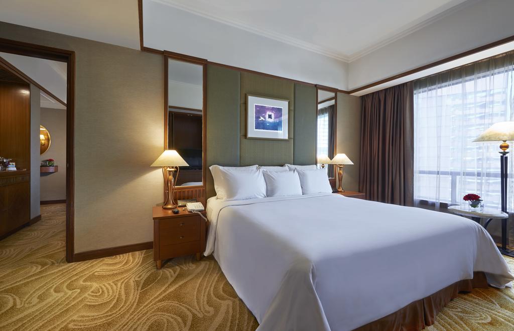 Куала-Лумпур Renaissance Hotel Kuala Lumpur цены