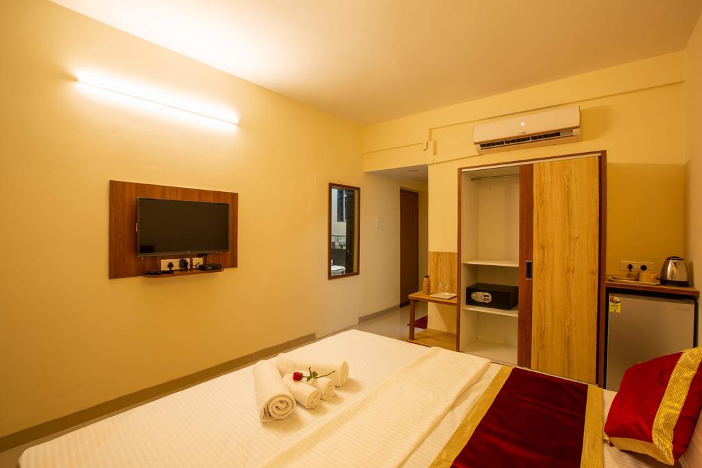 Відпочинок в готелі Tridiva Morjim Морджім Індія