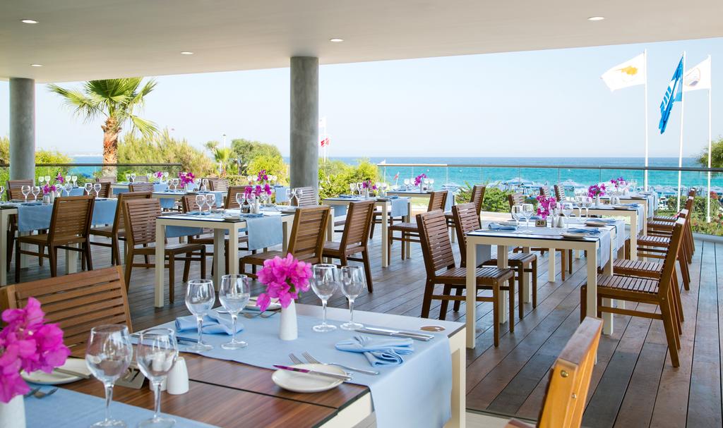 Wakacje hotelowe Asterias Beach Hotel Ajia Napa Cypr