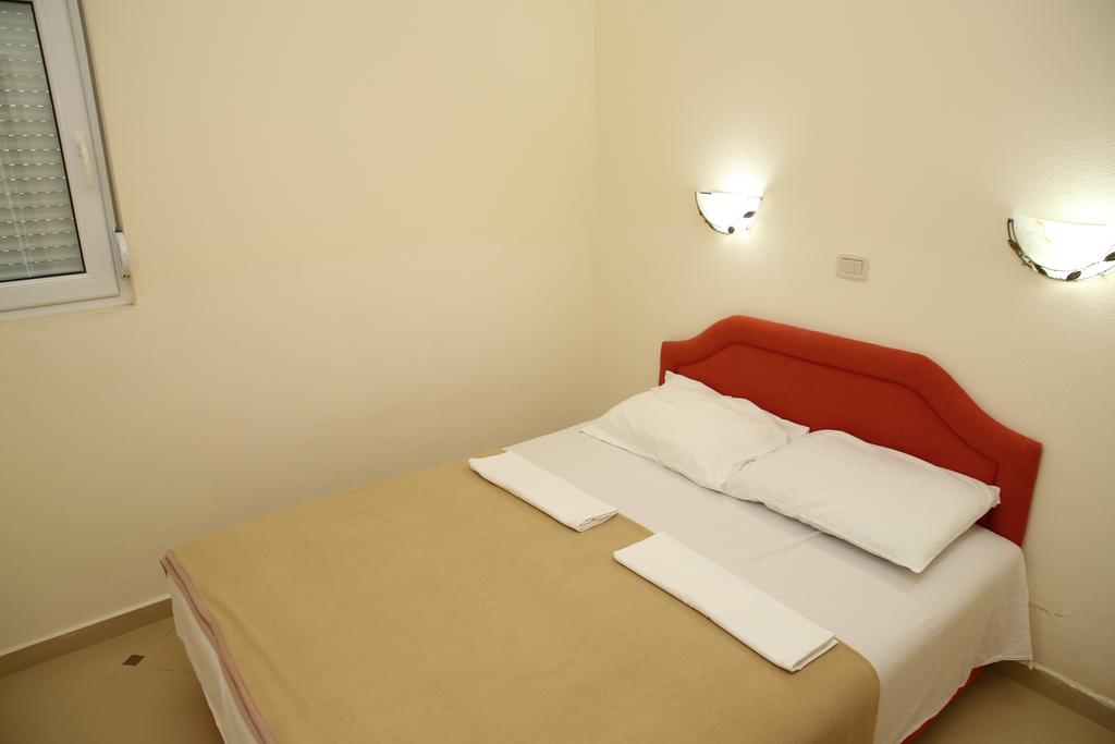 Hot tours in Hotel Apartments Ponta Rafailovici Montenegro