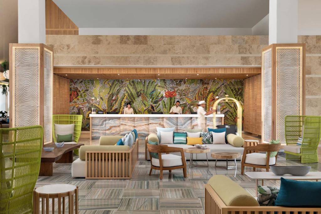 Готель, Hilton La Romana, an All-Inclusive Adult Only Resort