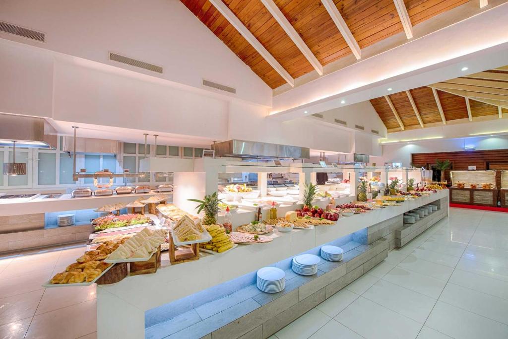 Recenzje hoteli Grand Sirenis Punta Cana Resort