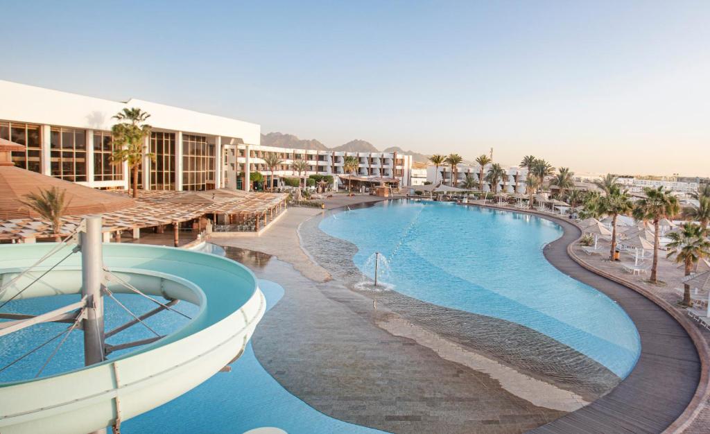 Відпочинок в готелі Pyramisa Sharm El Sheikh Resort (ex. Dessole Pyramisa Sharm)