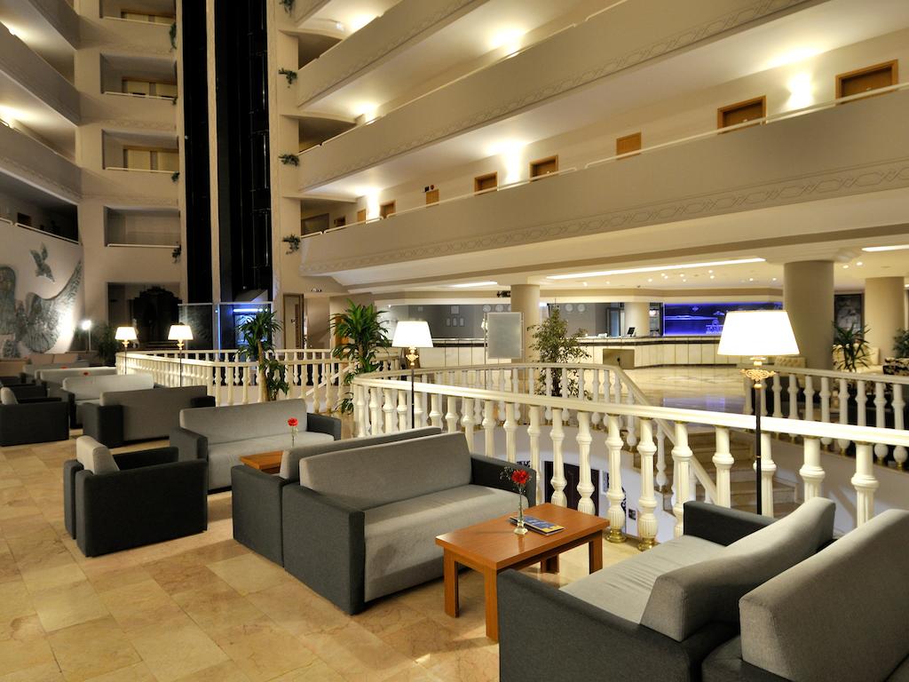 Ladonia Hotels Adakule (ex.Alkoclar Adakule Hotel), розваги