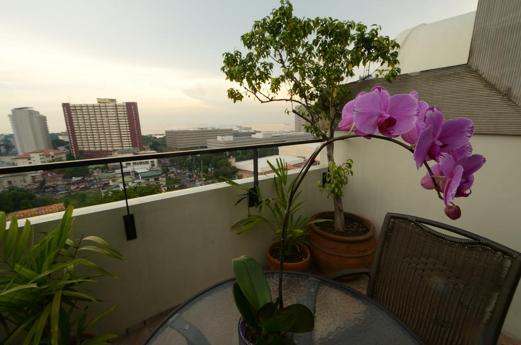 Orchid Garden Suites цена