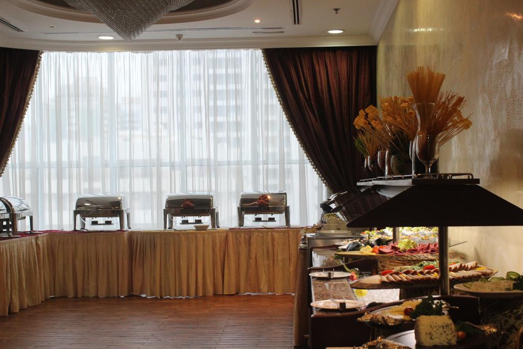 Гарячі тури в готель Grand Excelsior Hotel Sharjah