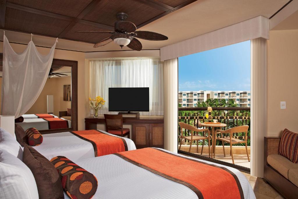 Dreams Riviera Cancun Resort & Spa - All Inclusive, 5
