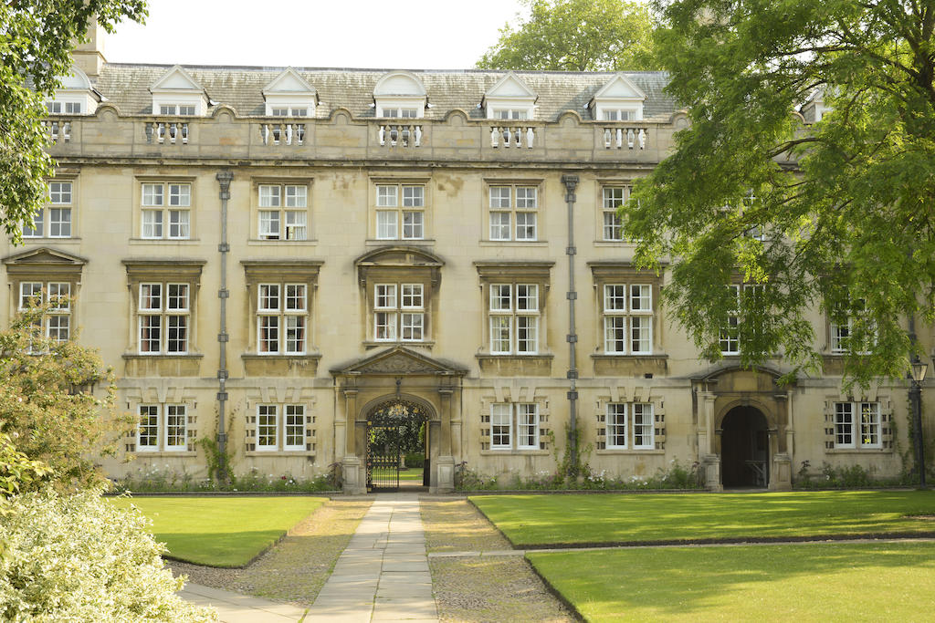 University of Cambrige - St. Edmund`s College, Кембридж, фотографии туров
