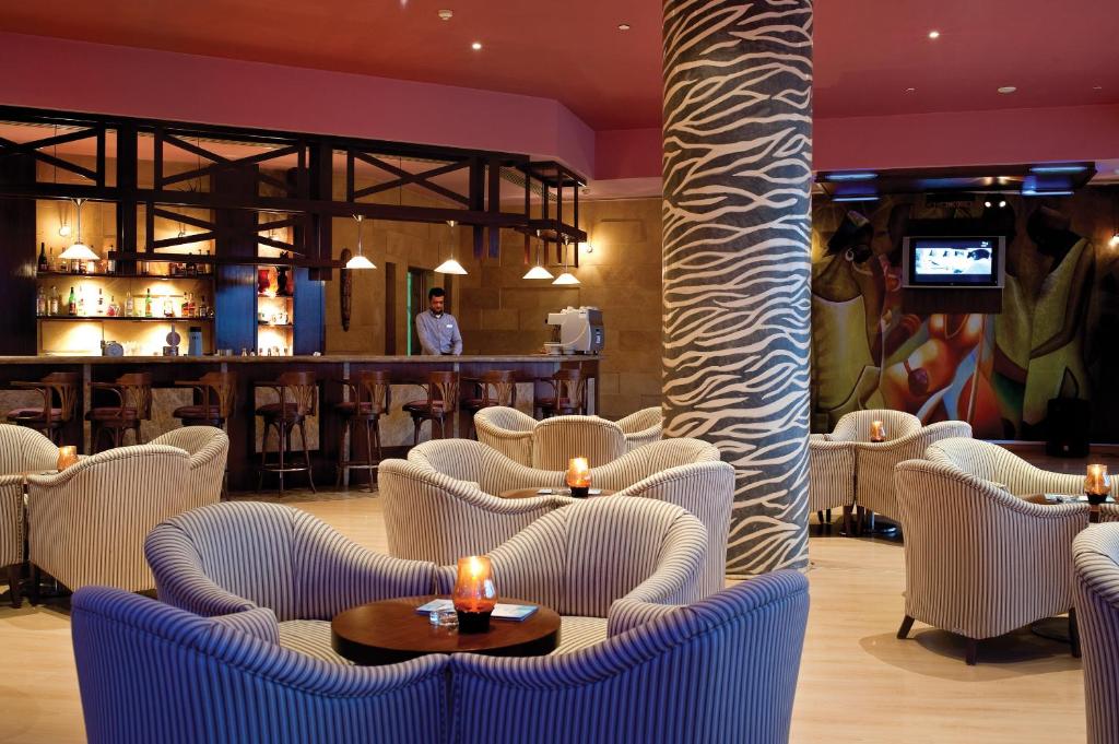 Відпочинок в готелі Amwaj Oyoun Hotel & Resort Шарм-ель-Шейх