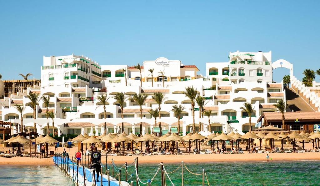 Відгуки про готелі Coral Beach Rotana Resort Montazah