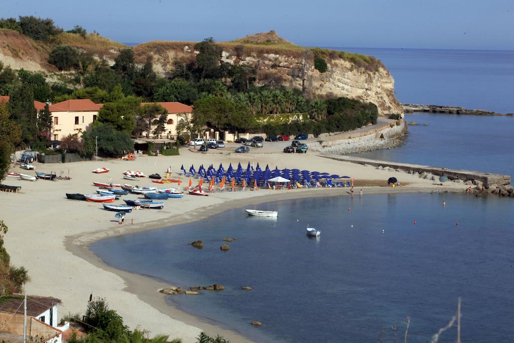 Baia delle Sirene Beach Resort, Италия