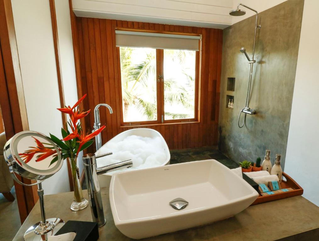 Ubuntu Beach Villas by Reveal (ex. Ubuntu Boutique Hotel by Latern) Шри-Ланка цены