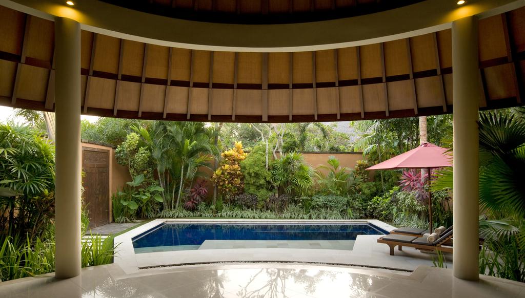 Отдых в отеле The Kunja Villa Hotel Бали (курорт) Индонезия
