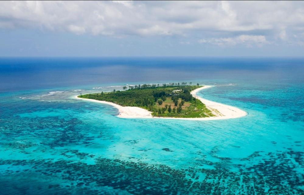 Bird Island Seychelles - Private Island Villas, Сейшелы, Бёрд (остров), туры, фото и отзывы
