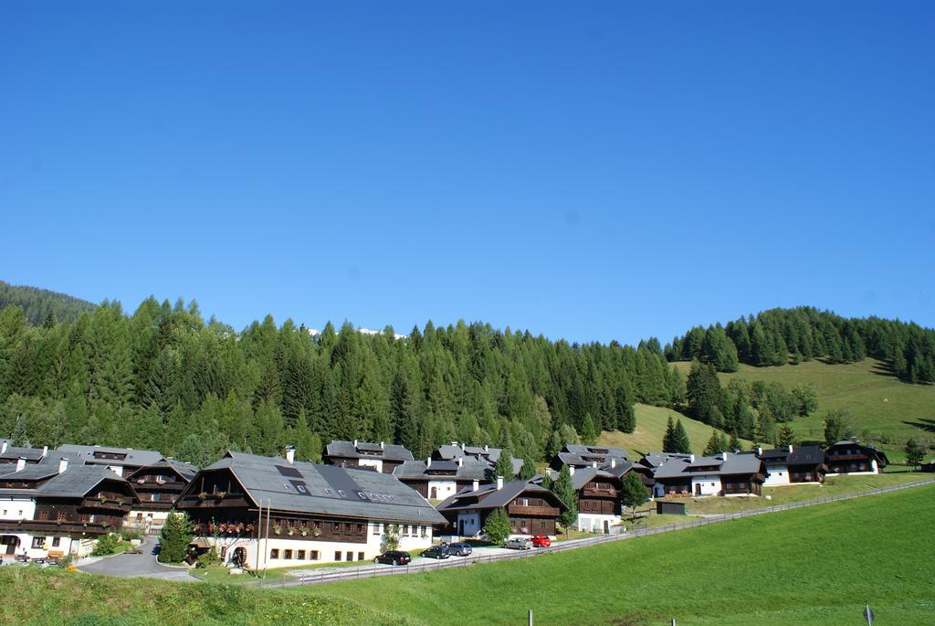 Отель, Каринтия, Австрия, Feriendorf Kirchleitn Dorf Grosswild