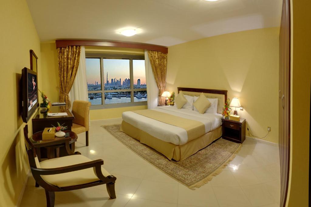 United Arab Emirates Deira Suites Deluxe Hotel Suites