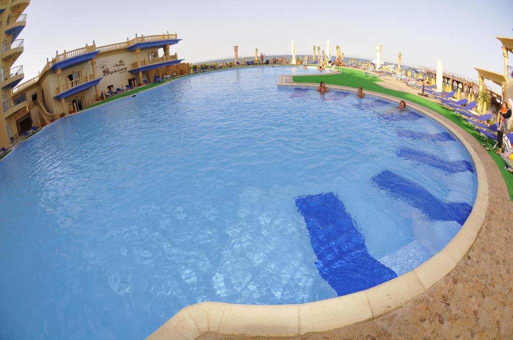 Hurghada Sphinx Aqua Park Beach Resort ceny