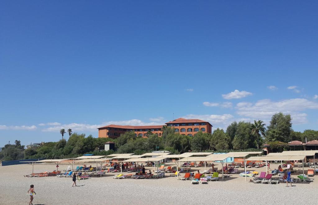 Гарячі тури в готель Club Turtas Beach Hotel Аланія Туреччина