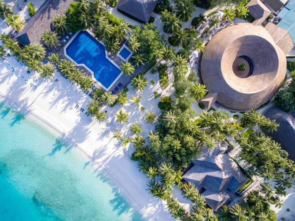 Maldives Meeru Island Resort