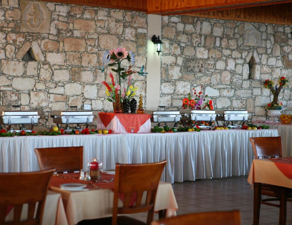 Corallia Beach Hotel Apartments Кипр цены