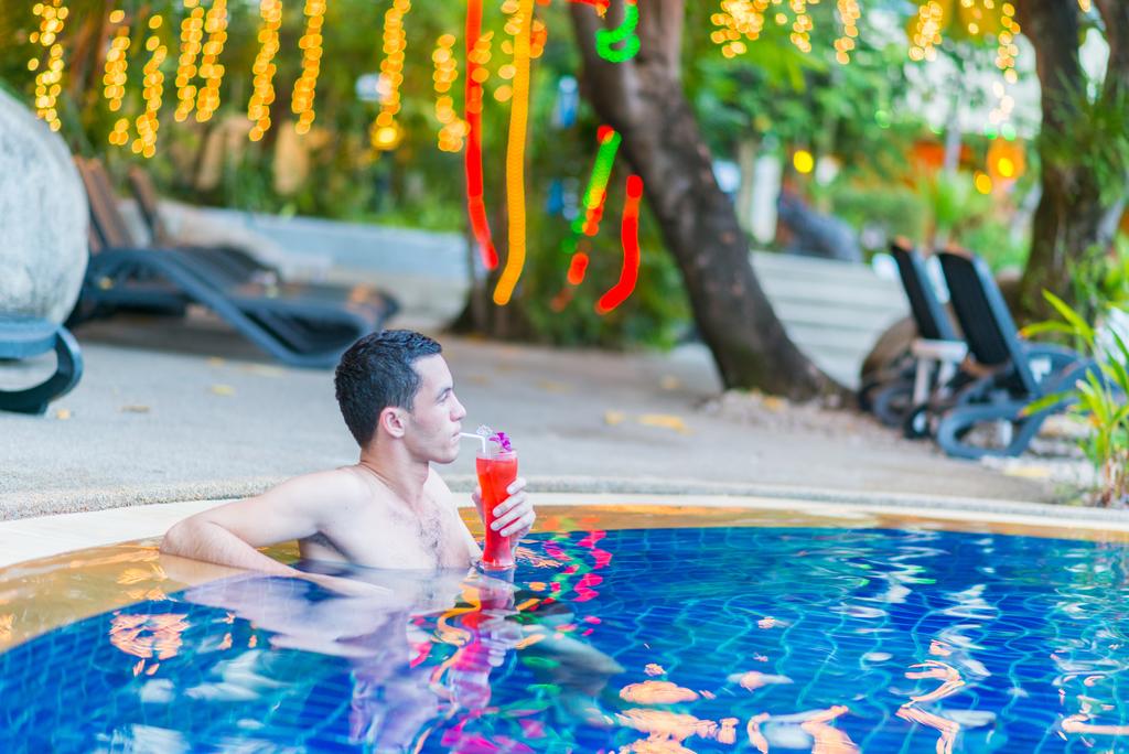 Горящие туры в отель Royal Paradise Hotel Патонг Таиланд