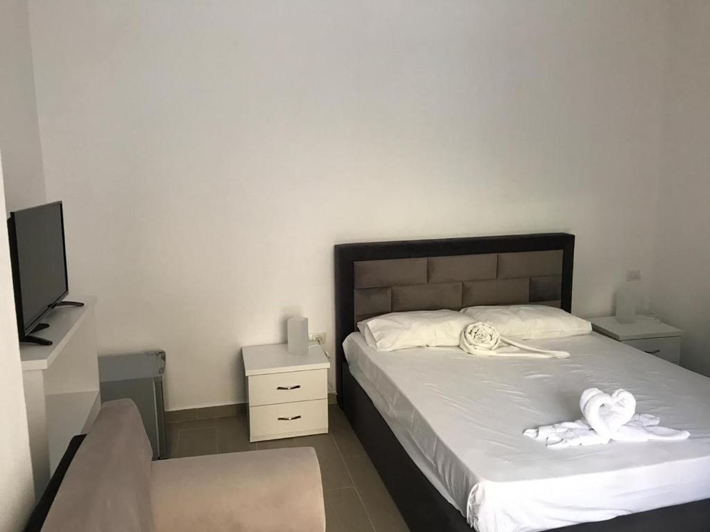 Hotel Bregu Detit Албанія ціни