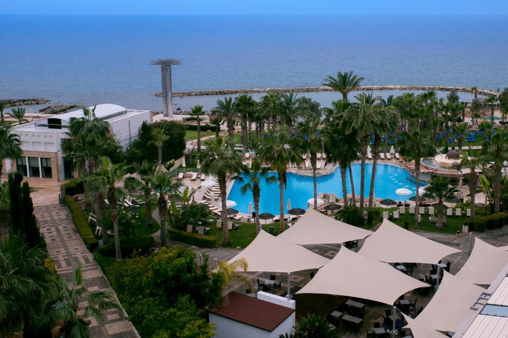 St George Hotel Spa & Beach Resort (ex. St.George Hotel Spa & Golf Beach Resort), Пафос, Кіпр, фотографії турів