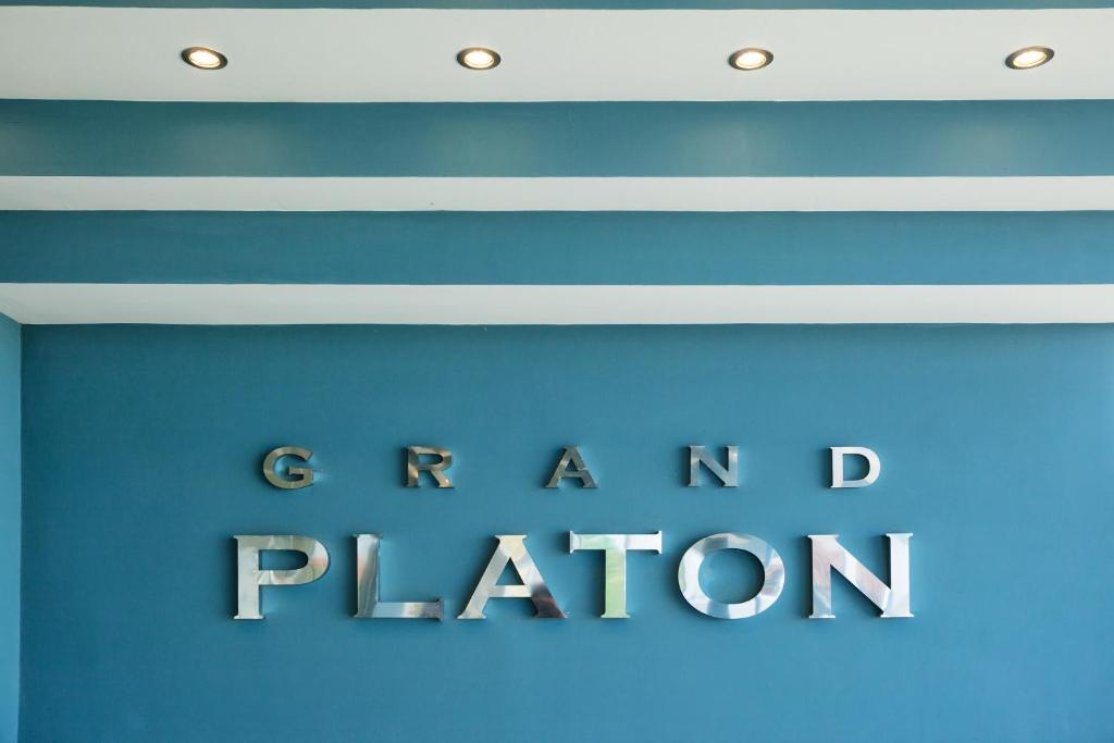 Гарячі тури в готель Grand Platon Hotel Пієрія
