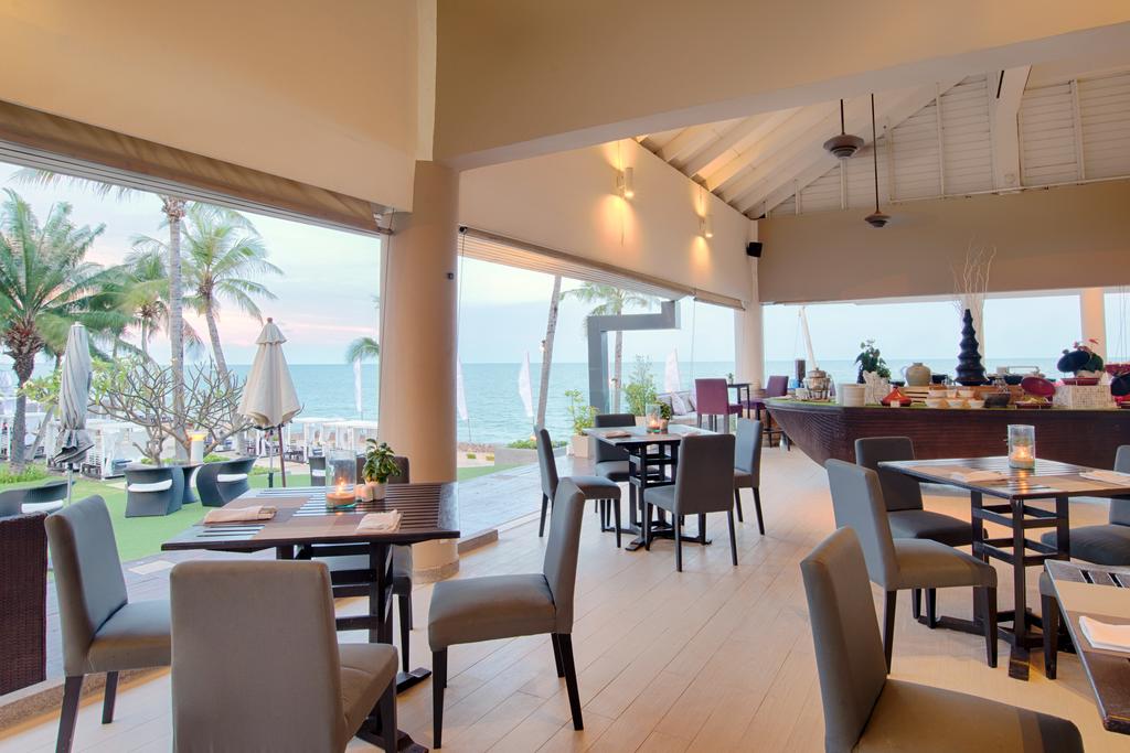 Таїланд Radisson Resort & Spa Hua Hin (ex. Novotel Hua Hin Cha Am Beach Resort)
