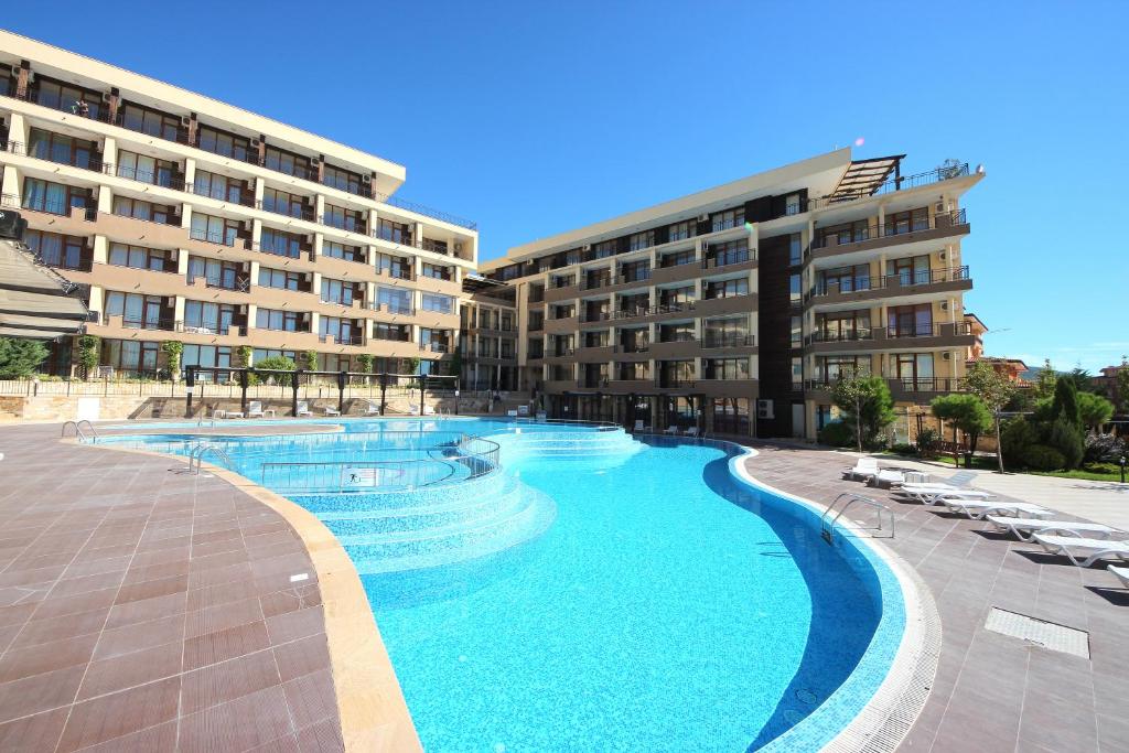 Туры в отель Menada Luxor Apartments Свети-Влас Болгария
