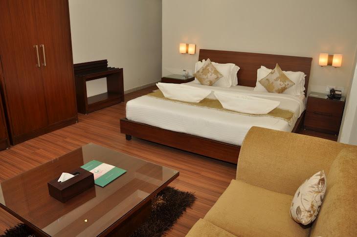 Recenzje hoteli Sukhmantra Resort