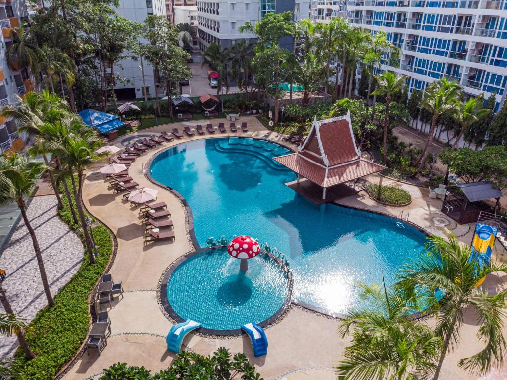 Heeton Concept Hotel Pattaya by Compass Hospitality (ex.Mercure Hotel) фото и отзывы